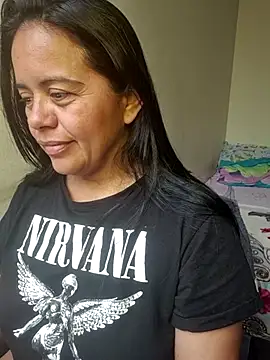 Miss  kendra  online show from November 24, 3:45 pm