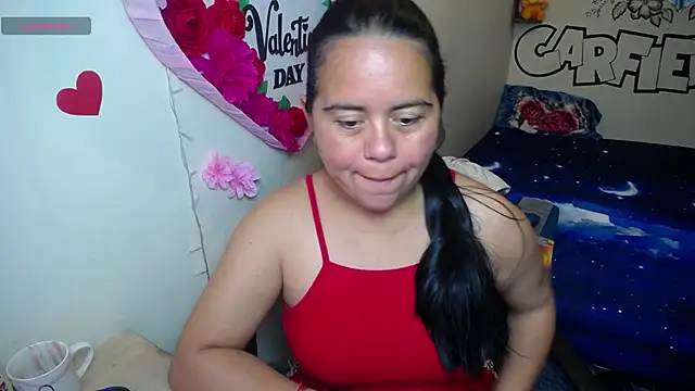 Miss  kendra  online show from April 25, 1:41 pm