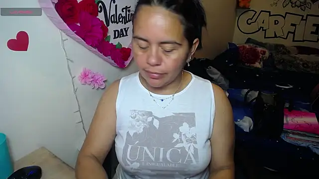 Miss  kendra  online show from April 27, 11:36 pm