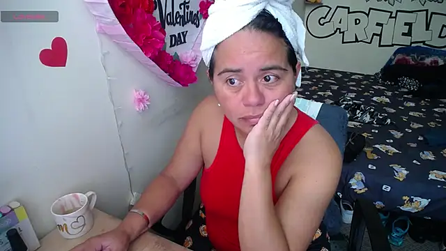 Miss  kendra  online show from June 13, 12:47 pm