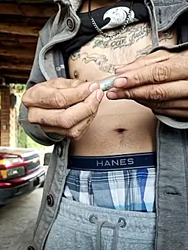 Juicydick420-xxx online show from February 1, 2:04 pm