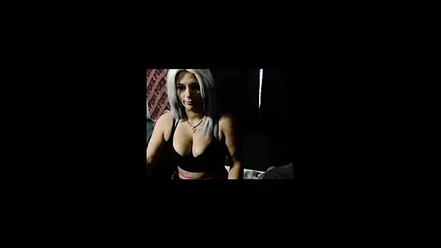 Snapshot of isabellarose4u chatting on October 8, 4:04 pm isabellarose4u online show from October 8, 4:04 pm