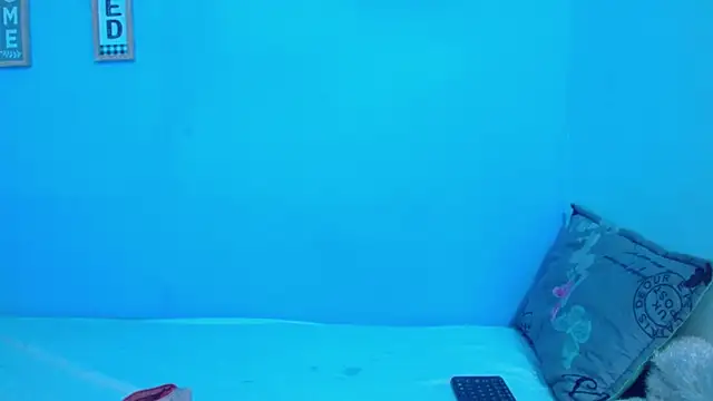 naya 10 online show from December 18, 11:33 pm