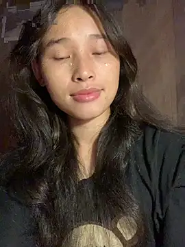 Han-han123 online show from November 12, 9:25 pm