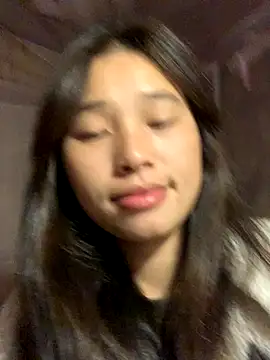 Han-han123 online show from November 24, 8:30 pm