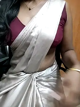 Tamilmallu-duskygirl03 online show from March 9, 7:07 pm