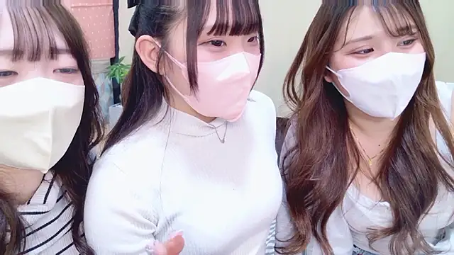 Snapshot of KaYo_sorriso chatting on January 19, 10:41 am KaYo sorriso online show from January 19, 10:41 am