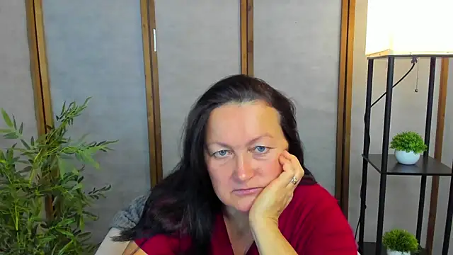 hottyannaa online show from October 14, 2:34 am