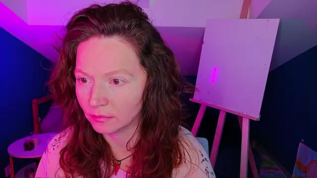 Snapshot of AuroraBorealis__ chatting on December 4, 6:23 am AuroraBorealis online show from December 4, 6:23 am