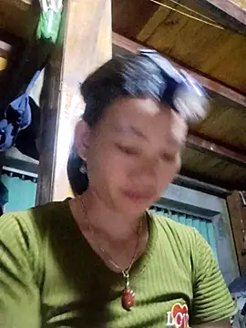 Snapshot of gio-thu chatting on June 18, 12:20 pm gio-thu online show from June 18, 12:20 pm