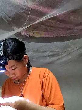 Snapshot of gio-thu chatting on June 21, 3:14 pm gio-thu online show from June 21, 3:14 pm
