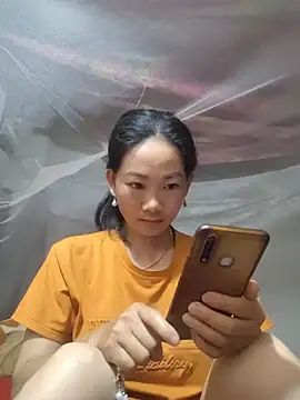 Snapshot of gio-thu chatting on June 26, 1:21 am gio-thu online show from June 26, 1:21 am