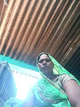 Snapshot of Rt_shreya chatting on June 3, 9:12 am Rt shreya online show from June 3, 9:12 am