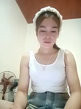 Snapshot of sipy- chatting on November 4, 5:39 am sipy- online show from November 4, 5:39 am