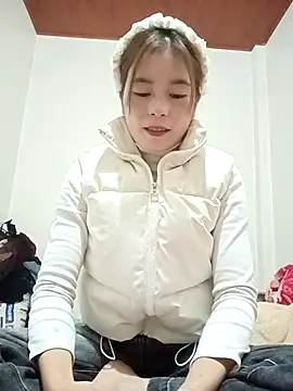 Snapshot of sipy- chatting on November 22, 11:04 pm sipy- online show from November 22, 11:04 pm