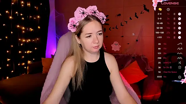 Evaa Braunn online show from October 28, 2:15 am