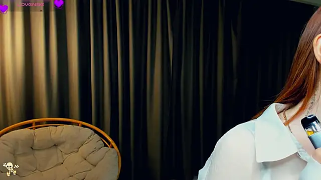 RonnieSchmertz online show from November 15, 6:59 pm