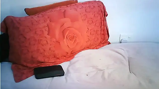 Ntokozo290 online show from February 5, 2:22 pm