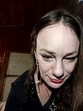 JulieSqualor81 online show from March 27, 3:56 am