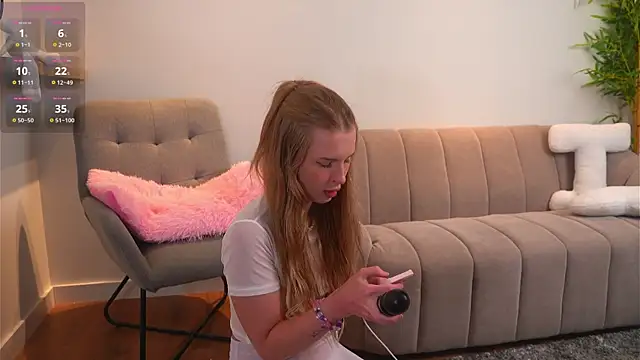 Snapshot of RosalindSherlock chatting on July 19, 3:05 pm RosalindSherlock online show from July 19, 3:05 pm