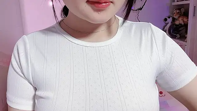 BeChinh Lee online show from July 12, 5:53 am