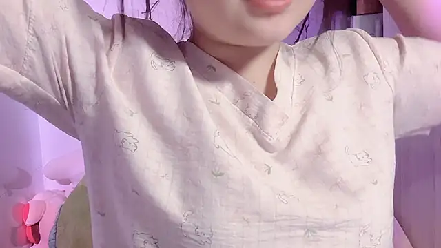 BeChinh Lee online show from July 17, 8:21 am