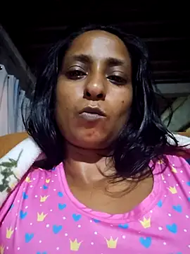 Snapshot of dreamerrrrr1 chatting on November 10, 9:41 am dreamerrrrr1 online show from November 10, 9:41 am