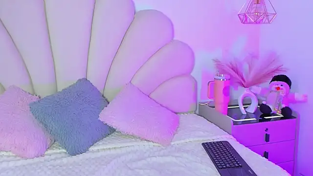 Alyss Sweet online show from November 10, 3:22 pm