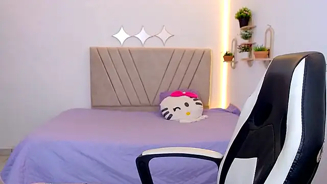 zara cute online show from July 1, 12:07 pm