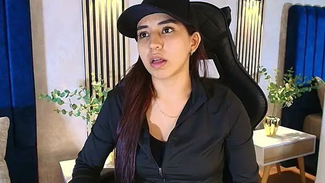 Snapshot of Vittoria_Conti_ chatting on July 13, 5:38 pm Vittoria Conti online show from July 13, 5:38 pm