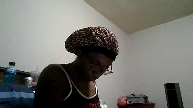 Snapshot of dezzidavill chatting on July 29, 2:53 am dezzidavill online show from July 29, 2:53 am