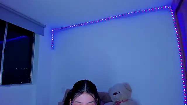 Snapshot of majo_gallego chatting on April 17, 1:08 am majo gallego online show from April 17, 1:08 am