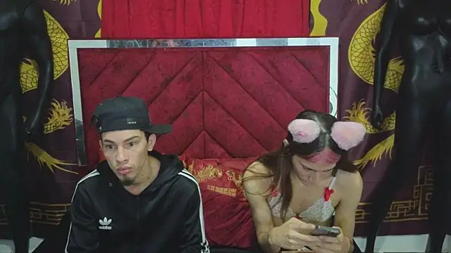 Pride couple online show from November 26, 11:17 pm