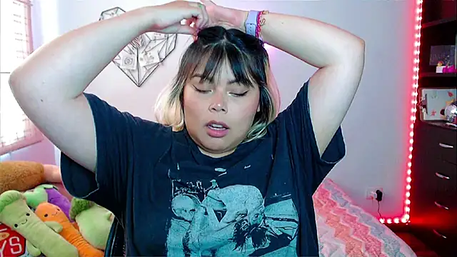 EllieMoonX online show from November 25, 8:31 pm