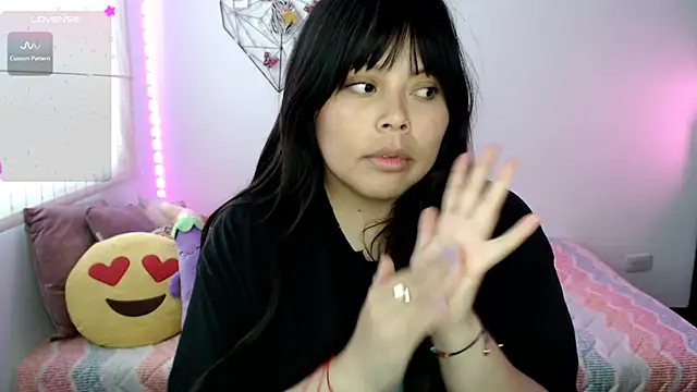 EllieMoonX online show from July 1, 10:53 pm