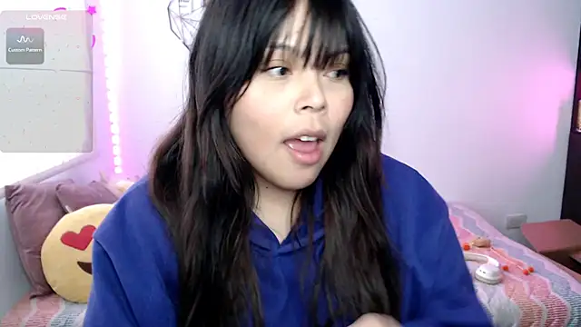 EllieMoonX online show from August 4, 10:34 pm