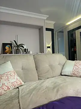 AbrilColls  online show from July 20, 5:33 am