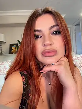 AbrilColls  online show from July 25, 11:46 pm