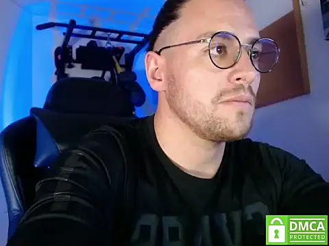 kurt xx online show from October 12, 5:45 pm