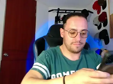 kurt xx online show from November 28, 4:42 pm