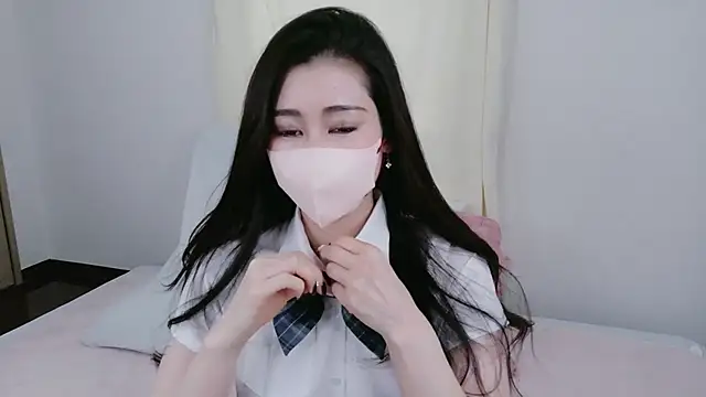 Snapshot of Ran_2323 chatting on March 7, 1:57 am Ran 2323 online show from March 7, 1:57 am