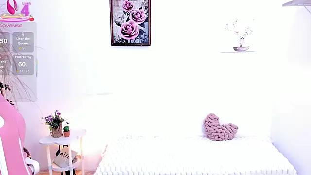 EmmaMyers1 online show from July 9, 10:47 pm