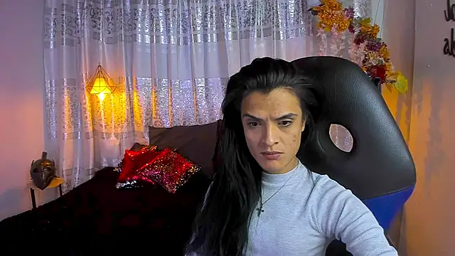 Snapshot of ZAMMIRA chatting on November 5, 5:51 am ZAMMIRA online show from November 5, 5:51 am