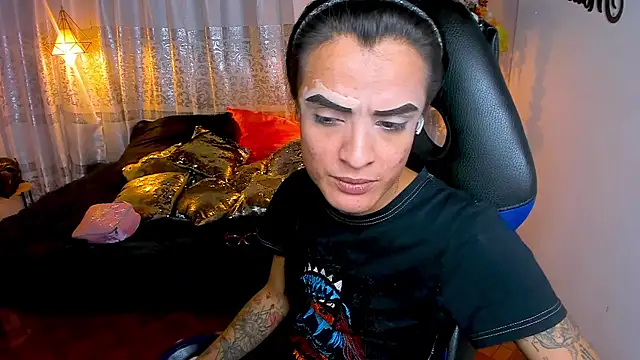 Snapshot of ZAMMIRA chatting on November 15, 10:59 pm ZAMMIRA online show from November 15, 10:59 pm