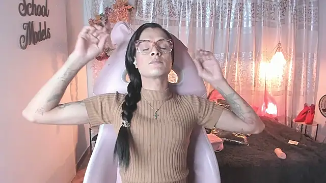 Snapshot of ZAMMIRA chatting on November 24, 5:29 am ZAMMIRA online show from November 24, 5:29 am