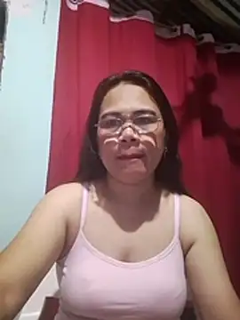 Snapshot of erma_joy chatting on July 9, 8:13 pm erma joy online show from July 9, 8:13 pm