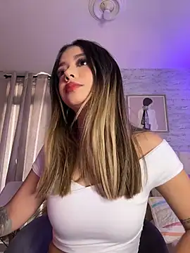 HoneyMollyX online show from May 13, 1:08 pm
