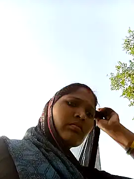 Hot hat online show from October 19, 2:56 am