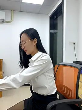 Winona88 online show from November 13, 2:10 am