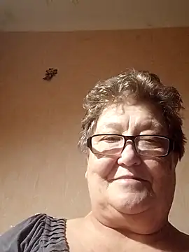 Snapshot of Katherine735 chatting on November 30, 3:38 pm Katherine735 online show from November 30, 3:38 pm